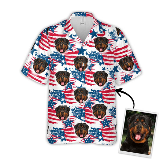 Chemise hawaïenne personnalisée avec visage d’animal de compagnie | Cadeau personnalisé pour les amoureux des animaux de compagnie | Chemise Aloha à motif de feuilles rouges et bleues